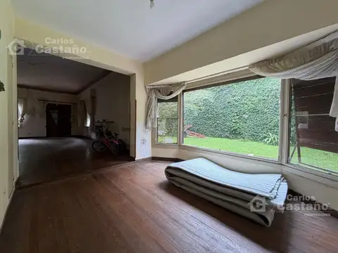 Casa 4 ambientes con 3 baños