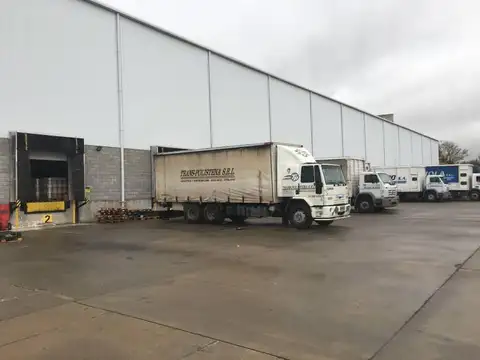 Galpon en Alquiler en Garin, USD 100