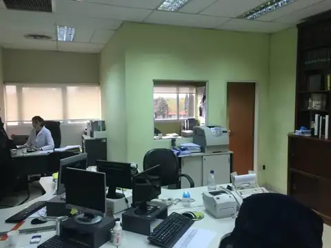 Galpon en Alquiler A Estrenar