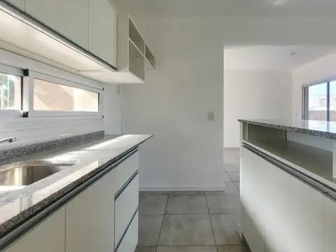 Casa en Venta al Oeste