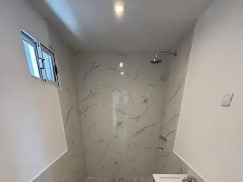 Casa en Venta en Villa Primera, USD 65.000