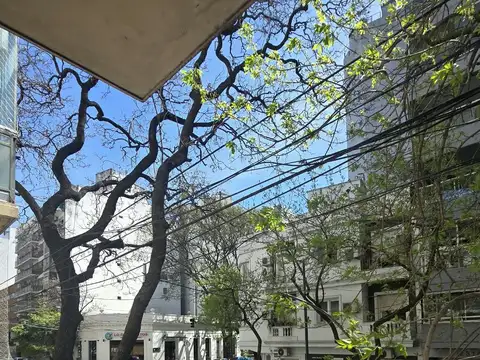 Charcas 3600, Piso 1