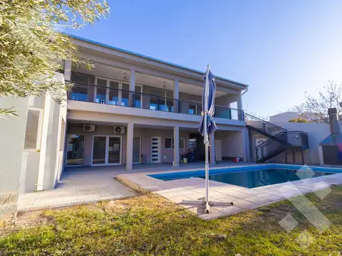 Casa en Venta en Neuquen, Confluencia