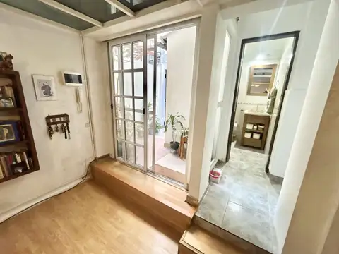 Depto Tipo Casa en Venta en Almagro, USD 87.000