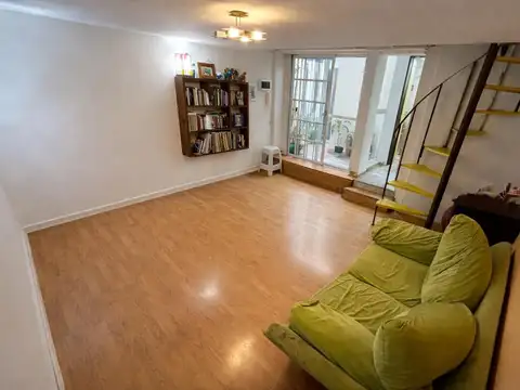 Depto Tipo Casa en Venta de 3 ambientes