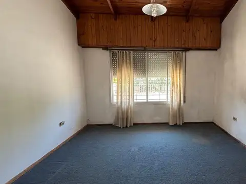 Casa en Alquiler al Este