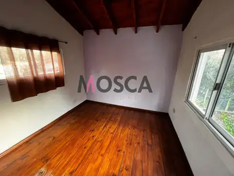 En venta casa en la Reja centro gran parque