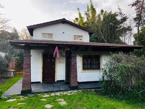 En venta casa en la Reja centro gran parque