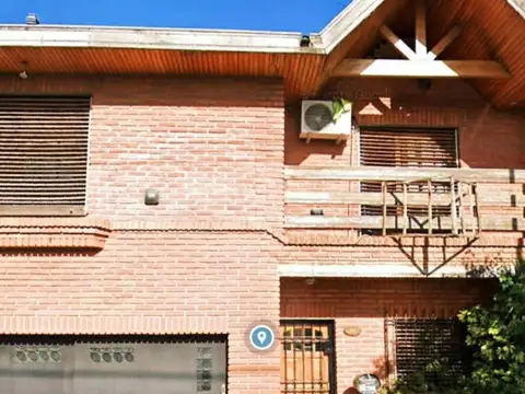 CASA 4 AMBIENTES SOBRE LOTE PROPIO EN SAN JUSTO