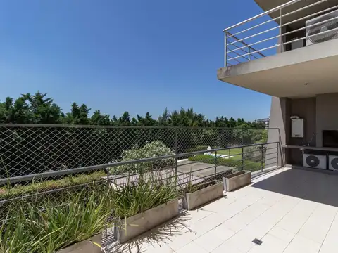3 ambientes en Venta, Balcon terraza y cochera en El Palmar del Lago, Nordelta