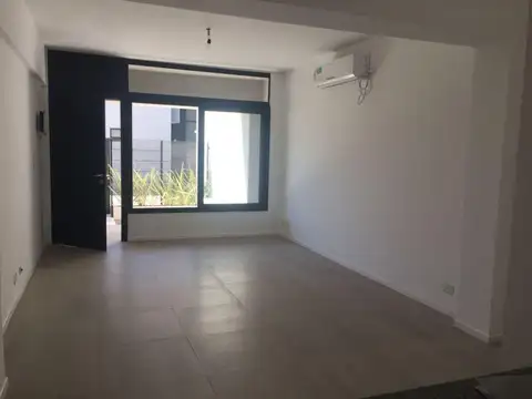 Departamento en Venta en Villa Adelina, USD 216.000