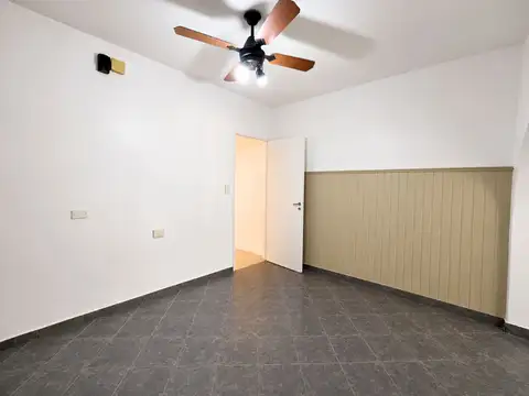 Depto Tipo Casa 4 ambientes con 1 baño