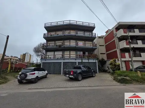 Paseo 111 e/ Av. Costanera y Av. 1