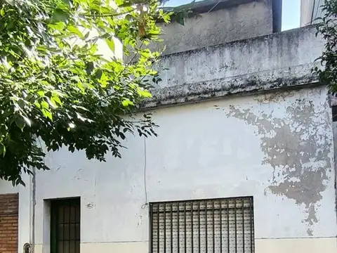 Casa Ciudadela calle Manzoni 827 4 Ambientes