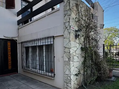 Depto Tipo Casa en Venta de 4 ambientes