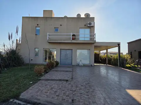 Casa en Venta en Horizontes al Sur, USD 187.900