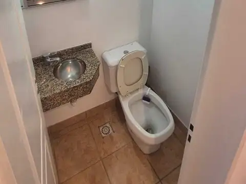 Casa en Alquiler con 1 cochera