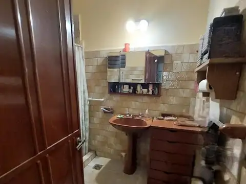 Depto Tipo Casa en Venta 50 años