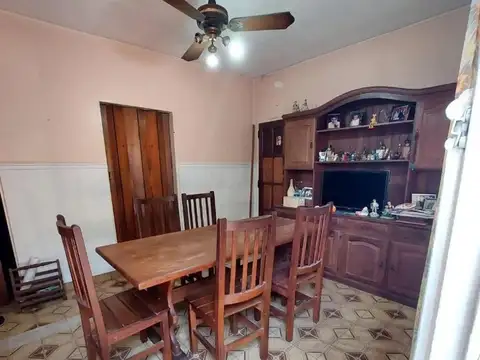 Depto Tipo Casa en Venta de 4 ambientes
