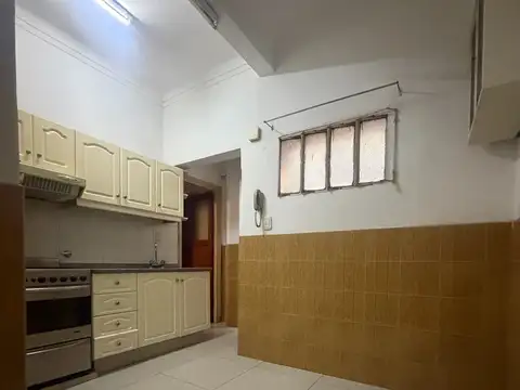 Departamento en Alquiler en Centro, $ 750.000