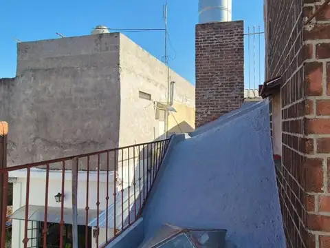 Depto Tipo Casa 3 ambientes con 1 baño