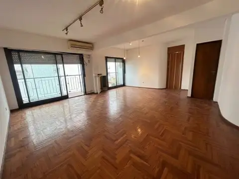 Departamento en Venta con 2 cocheras