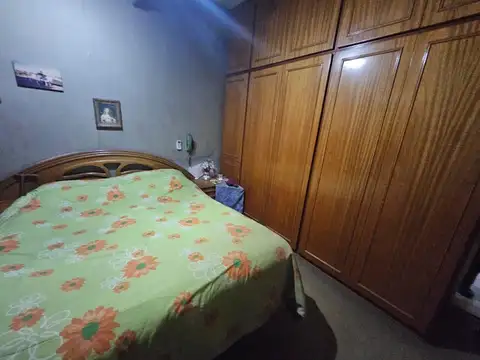 Depto Tipo Casa 4 ambientes con 2 baños