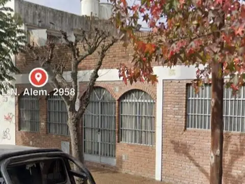 Venta de Local y canchas de Paddle