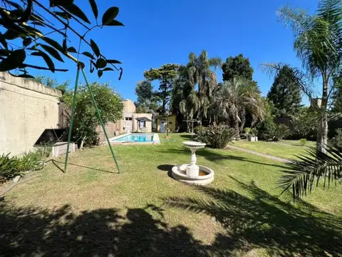 Casa en venta de 4 ambientes en Villa Udaondo