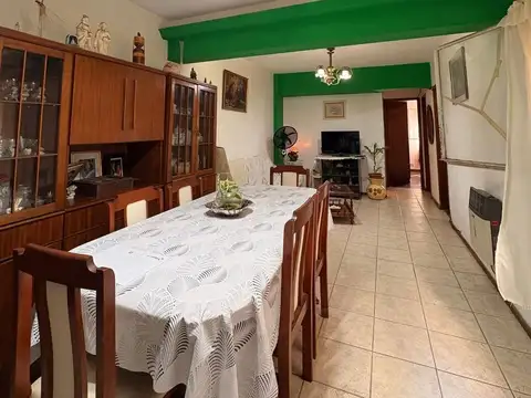 Departamento 5 ambientes con 1 baño