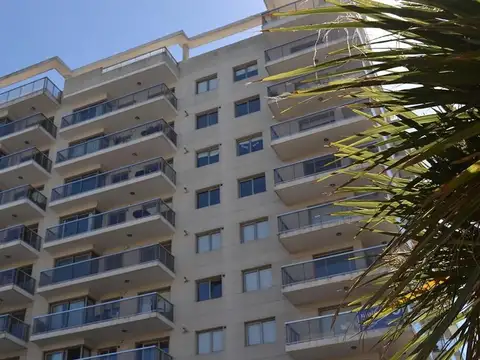 Viamonte 2100, Piso 9