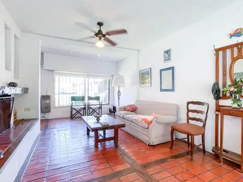 Depto Tipo Casa en Venta de 5 dormitorios