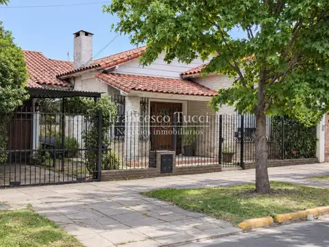 Chalet para alquiler comercial
