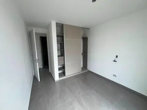 Depto Tipo Casa en Venta con 2 cocheras