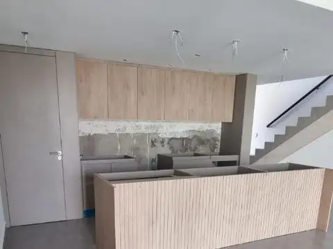 Dúplex premium a la venta Brisas de Manantiales a estrenar