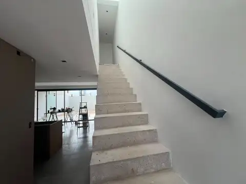 Depto Tipo Casa en Venta de 3 dormitorios