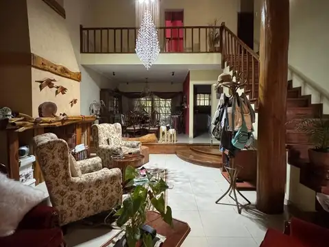 Casa en Venta en Villa Santos Tesei, USD 195.000