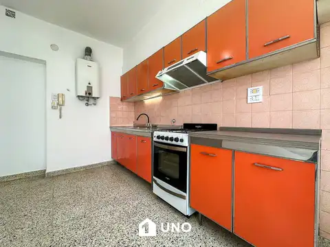 Pje. Lugand 2000, Piso 00