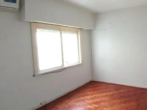 Oficina 3 ambientes con 1 baño