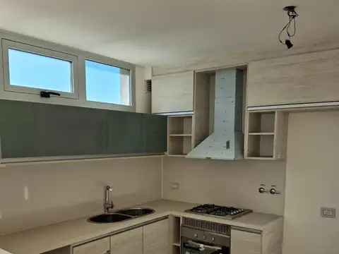 Departamento en Alquiler con 1 cocheras