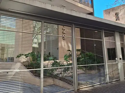 Dúplex de categoría en Las Lomitas