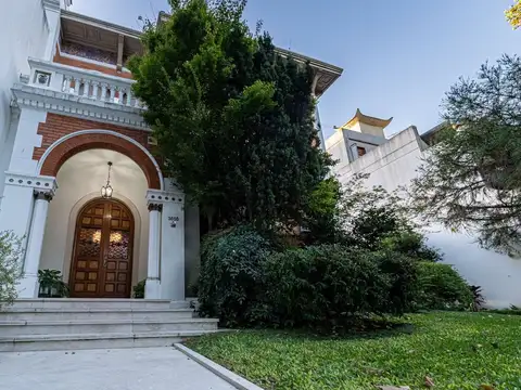 VENTA CASA EN DEVOTO CON PISCINA GARAGE Y QUINCHO