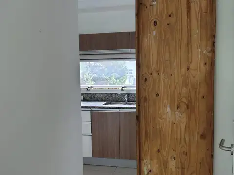 Departamento en Alquiler con 1 cocheras