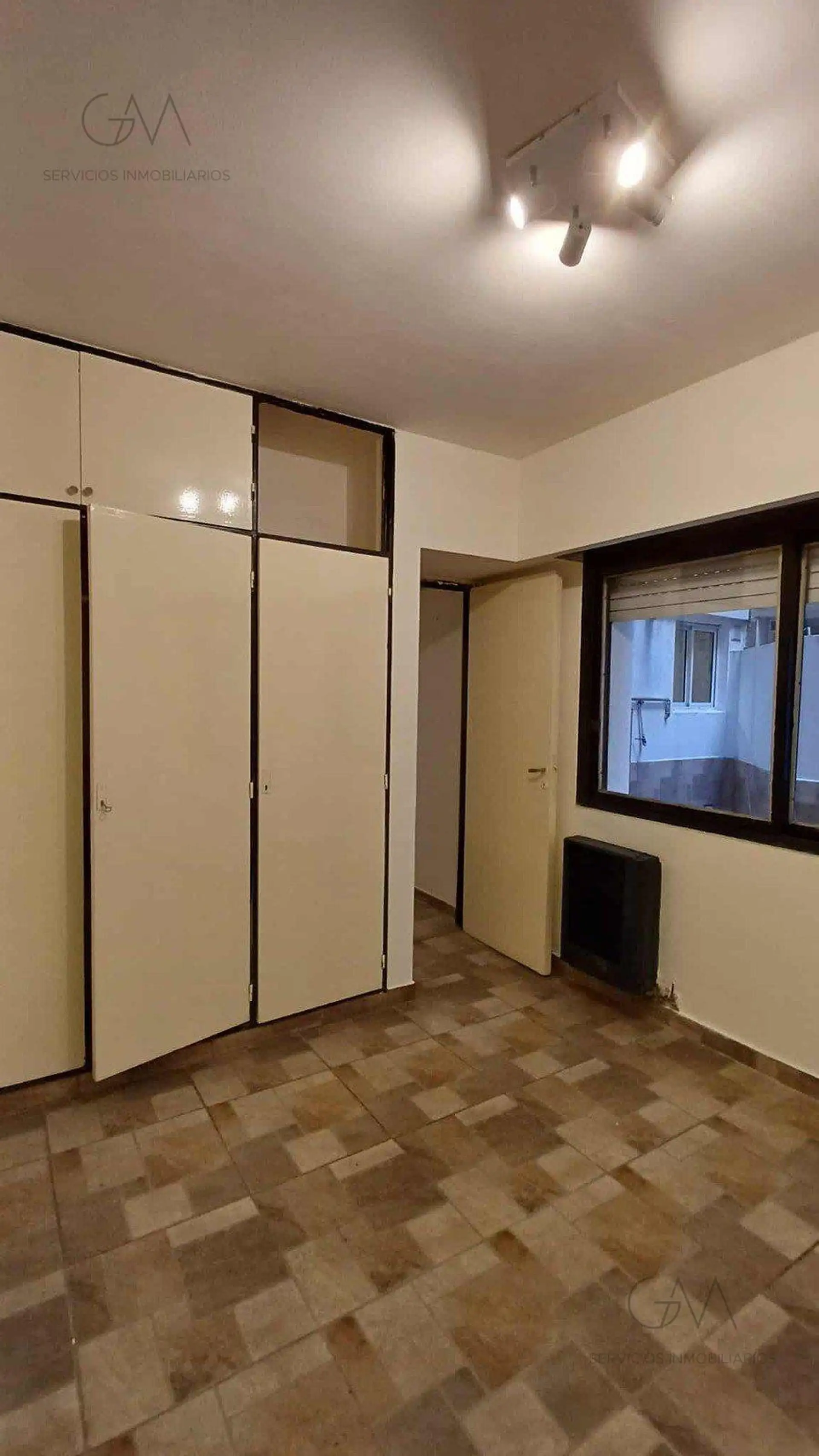 Departamento 2 amb, 40m² con ascensor — Centro