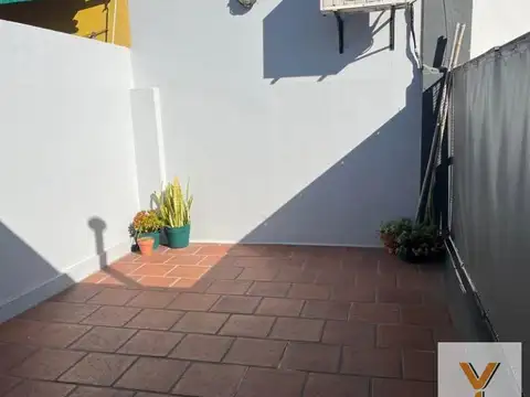 Depto Tipo Casa en Venta 16 años