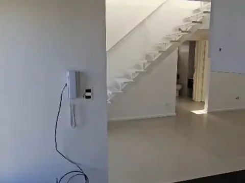 Departamento en Alquiler en Parque Chacabuco, $ 1.300.000