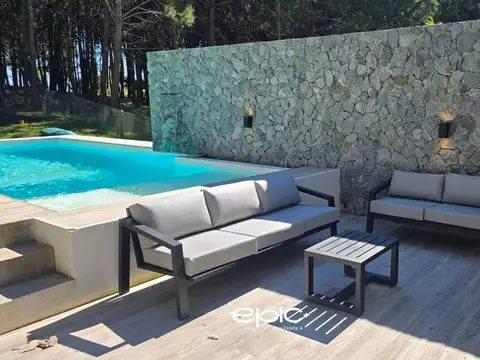 Venta Casa en Residencial II Costa Esmeralda