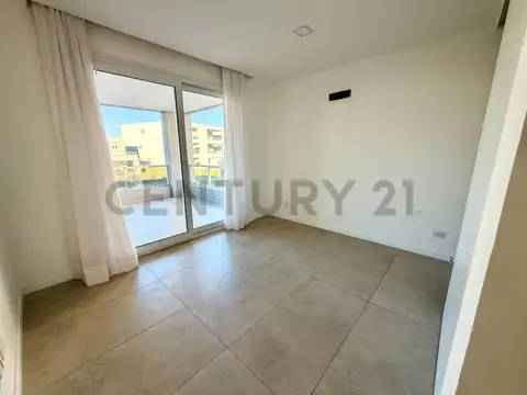 VENTA TOWN HOUSE | 3 AMB | LA CALESA, PILARÁ
