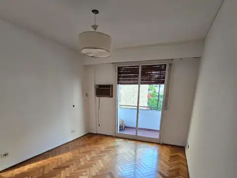 Departamento 4 ambientes con 3 baños