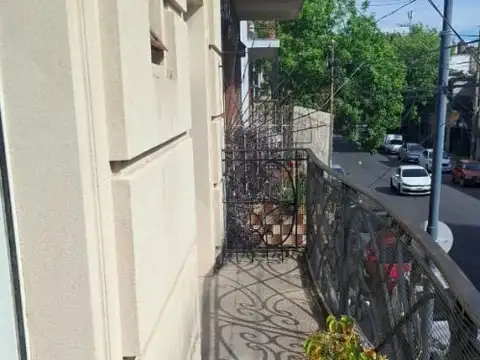 Departamento alquiler tres ambientes, Liniers 
